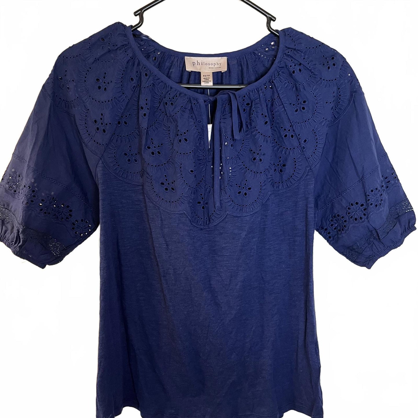 Philosophy Women's Navy Blue Eyelet Embroidered Top NWT Size XS