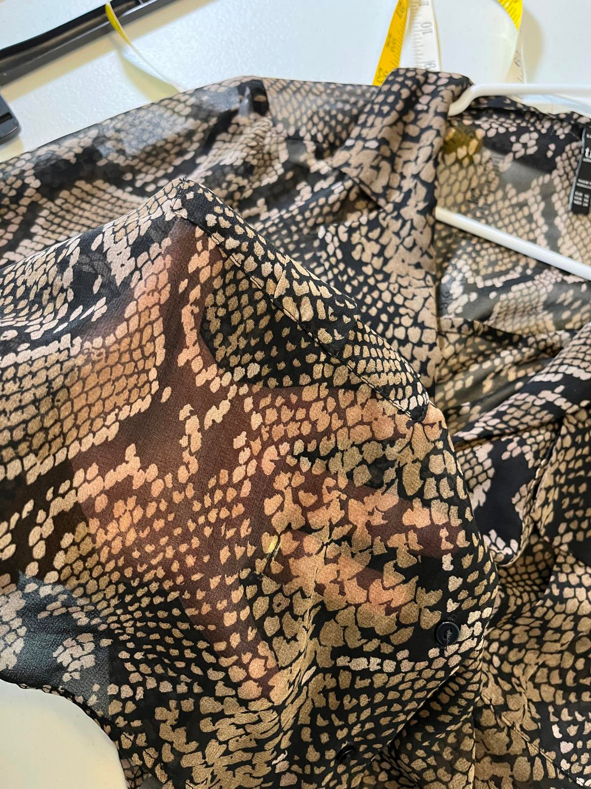 Zara Chic Snakeskin Print Sheer Blouse Long Sleeves Pockets Tan Black Size XS