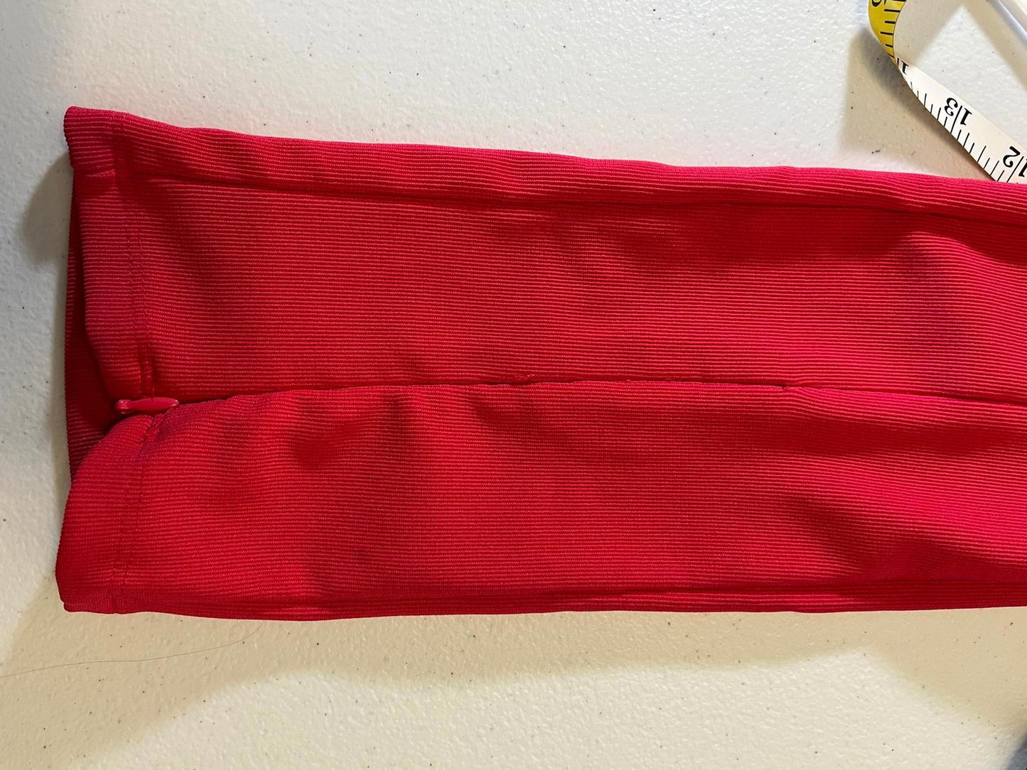 Zara Stylish Dark Coral High-Waisted Leggings Zippers Bottom Front Legs Size S