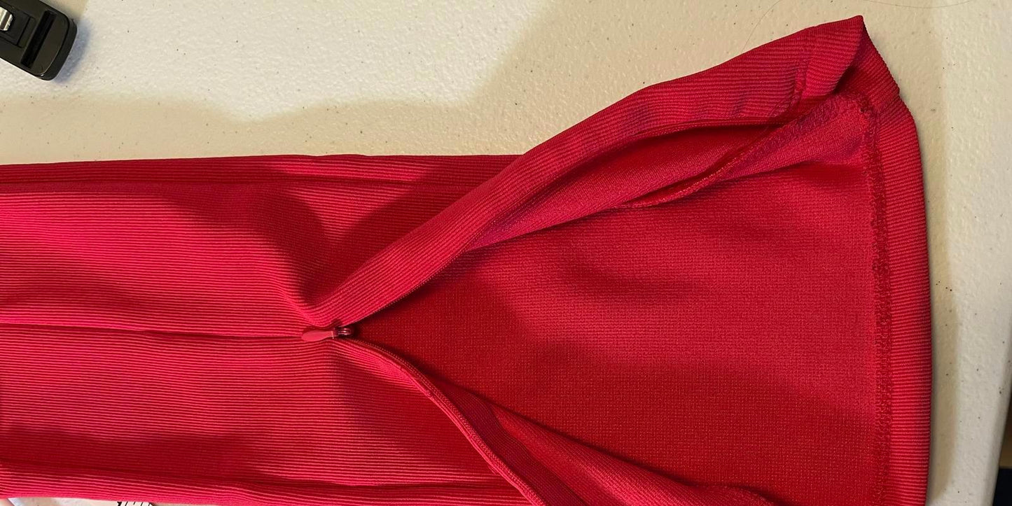 Zara Stylish Dark Coral High-Waisted Leggings Zippers Bottom Front Legs Size S